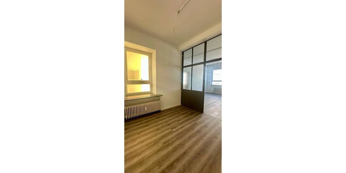 Gewerbeobjekt Stuttgart Ost - 3 Zimmer, 1.800&euro; | Angebot:26472847