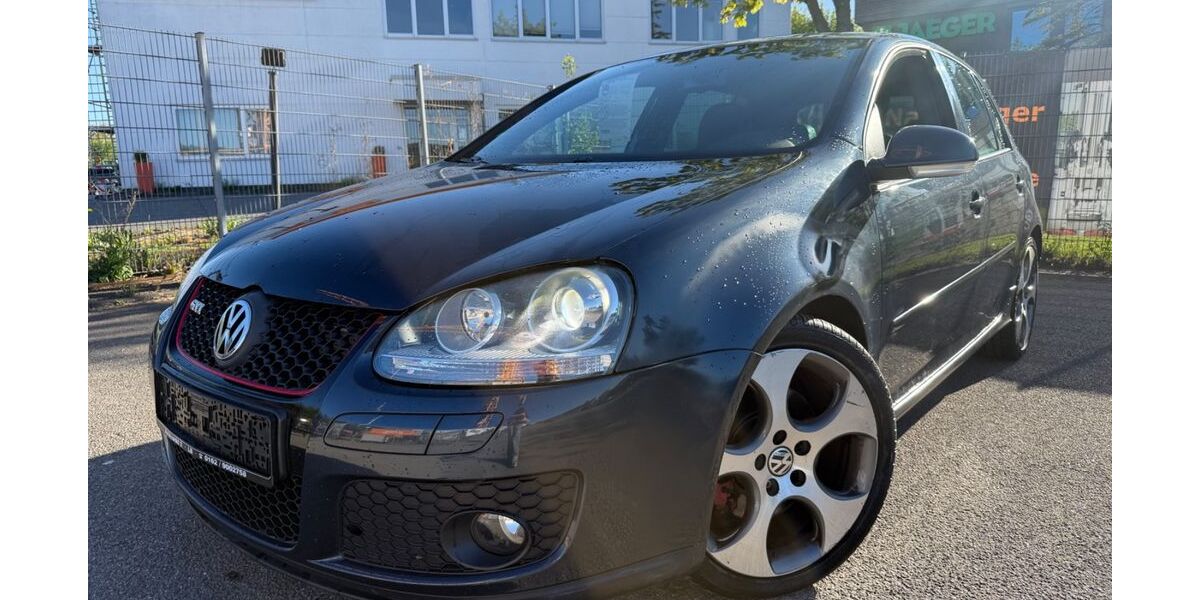 VW Golf 225.000 km 3.990 &euro; MÖGLINGEN 71696