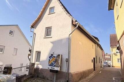 Haus Vaihingen an der Enz / Enzweihingen Enzweihingen - 5 Zimmer, 90 m&sup2;, 99.000&euro; | Angebot:25836706