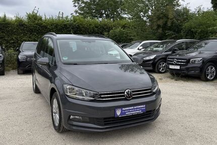 VW Touran 81.000 km 22.599 &euro; Stuttgart 70567