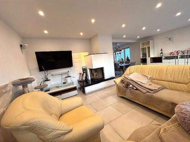 Doppelhaushälfte Korntal-Münchingen Münchingen - 6 Zimmer, 234 m&sup2;, 795.000&euro; | Angebot:25730172