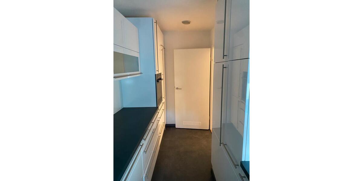 Etagenwohnung Stuttgart Bad Cannstatt - 3 Zimmer, 76 m&sup2;, 1.200&euro; | Angebot:27596051