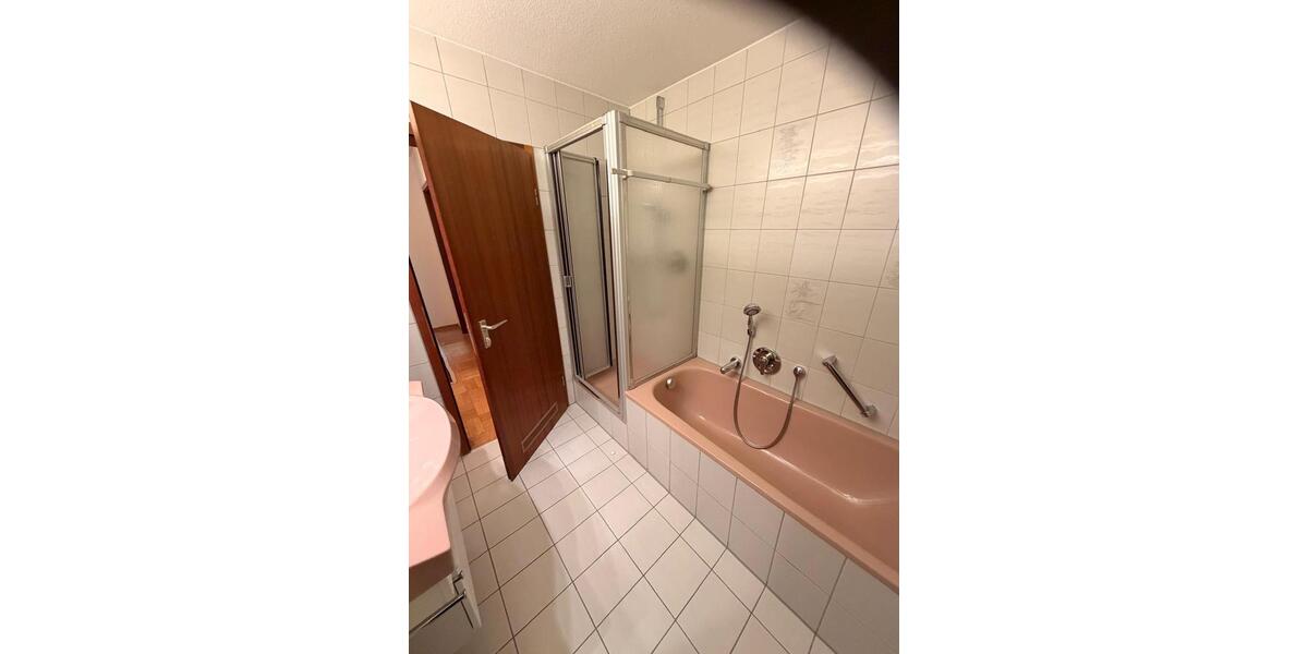 Etagenwohnung Renningen - 3.5 Zimmer, 95 m&sup2;, 1.250&euro; | Angebot:27547197