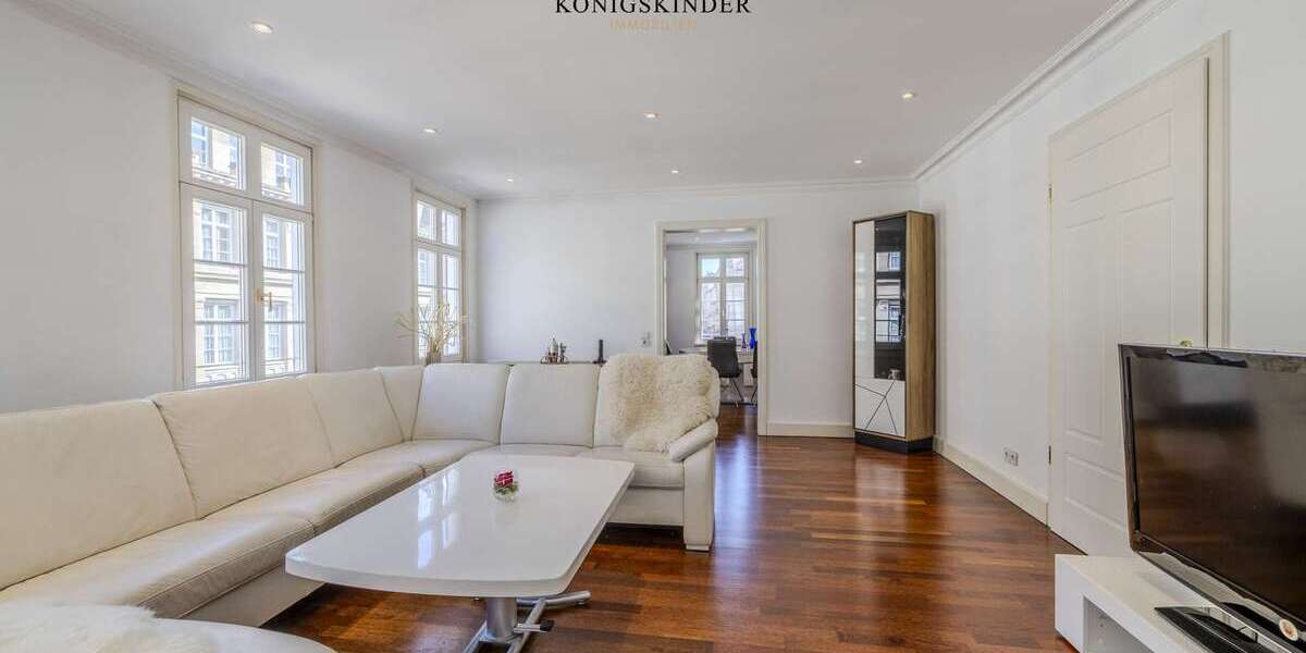 Etagenwohnung Stuttgart Stuttgart-Mitte - 5 Zimmer, 130 m&sup2;, 2.340&euro; | Angebot:27535828