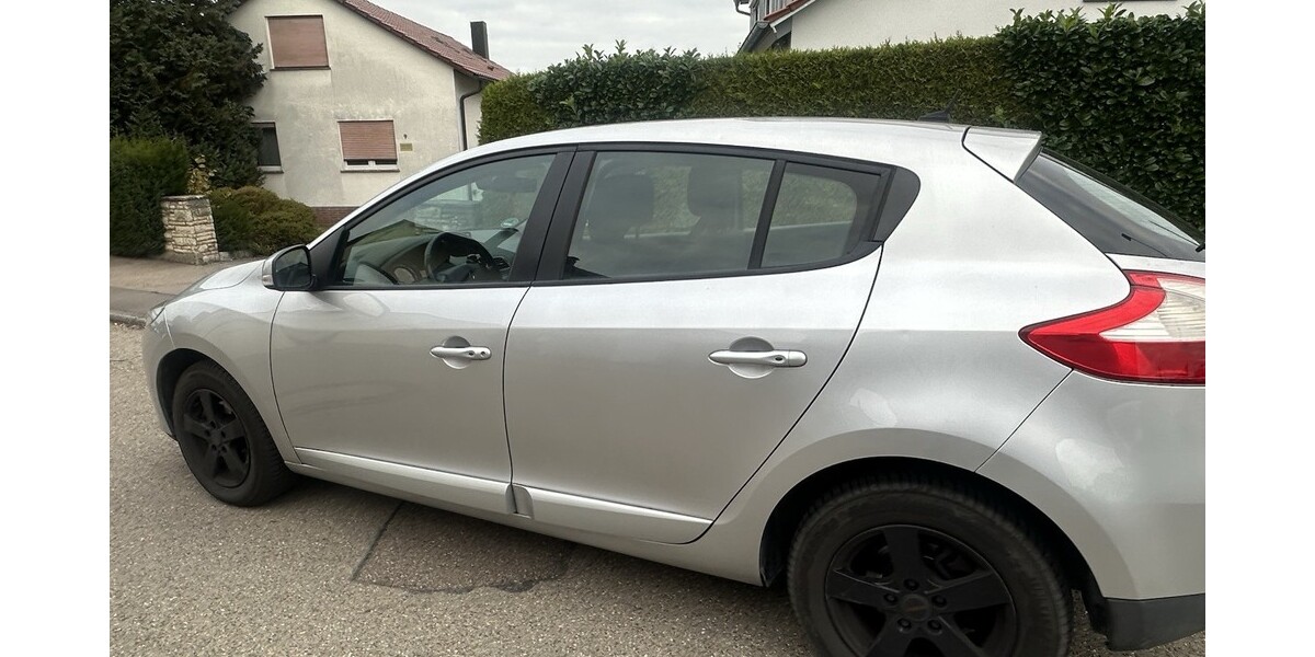 Renault Megane 137.000 km 5.300 &euro; Kirchberg an der Murr 71737