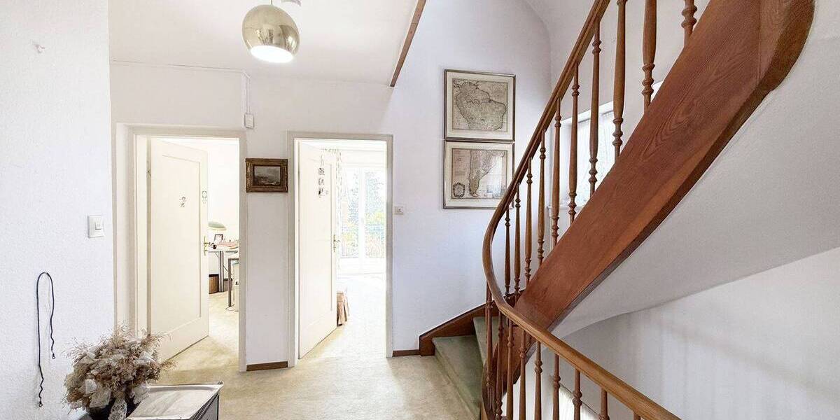 Einfamilienhaus Stuttgart Degerloch - 1 Zimmer, 210 m&sup2;, 1.995.000&euro; | Angebot:26379604