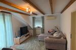Dachgeschoßwohnung Weinstadt - 3 Zimmer, 65 m&sup2;, 1.100&euro; | Angebot:27543116