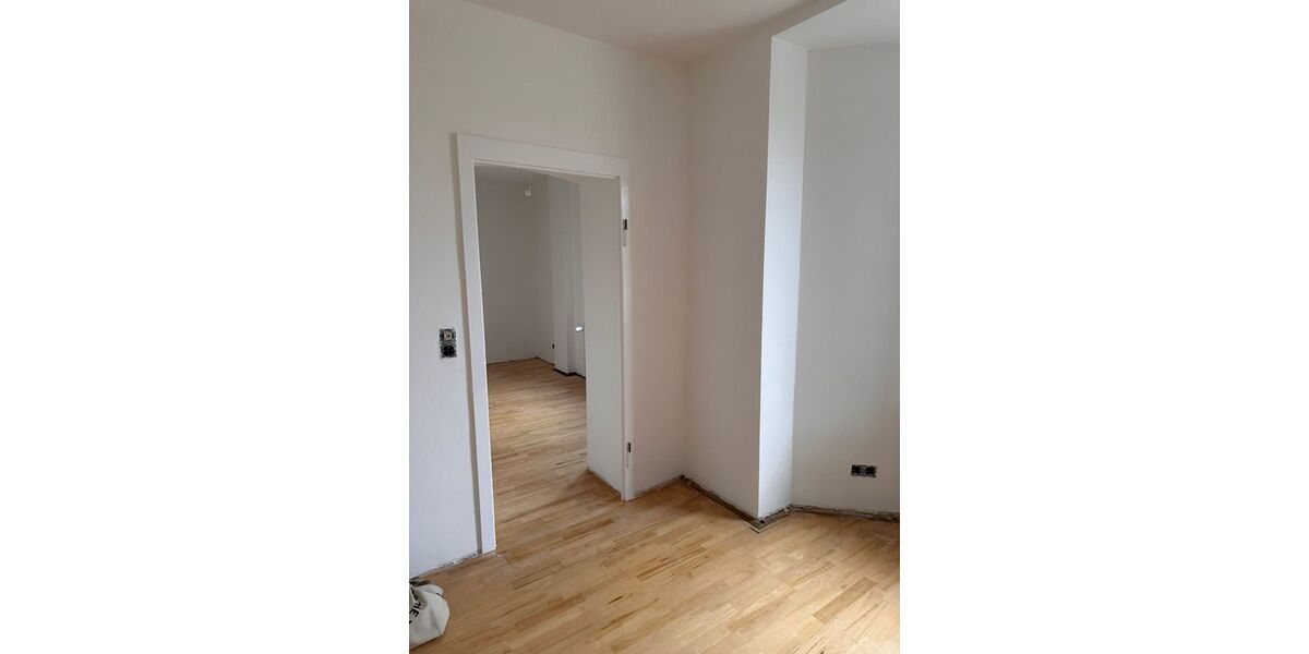 *** Wohnen und Arbeiten mit Aussicht in S-Ost *** - Etagenwohnung Stuttgart Stuttgart-Ost | Angebot:26924226