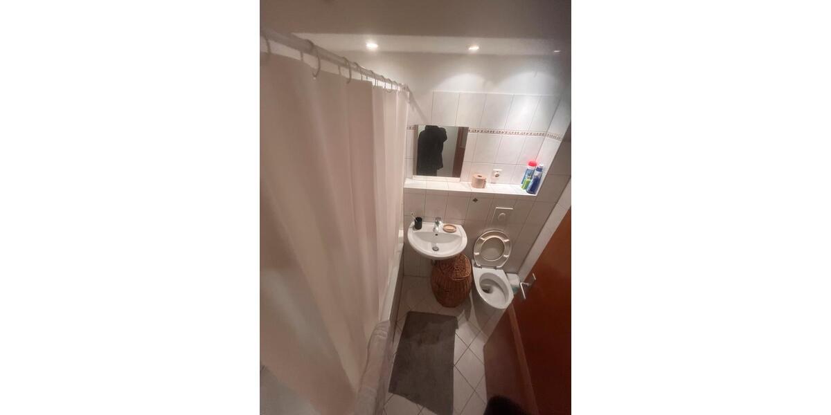 Dachgeschoßwohnung Stuttgart Stuttgart-Ost - 1 Zimmer, 40 m&sup2;, 850&euro; | Angebot:25963152