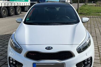 Kia ceed / Ceed 93.000 km 13.900 &euro; Filderstadt 70794