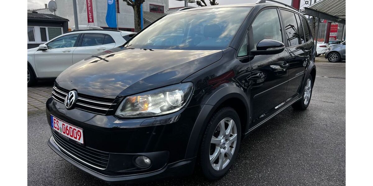 VW Touran 196.000 km 9.190 &euro; Altbach 73776