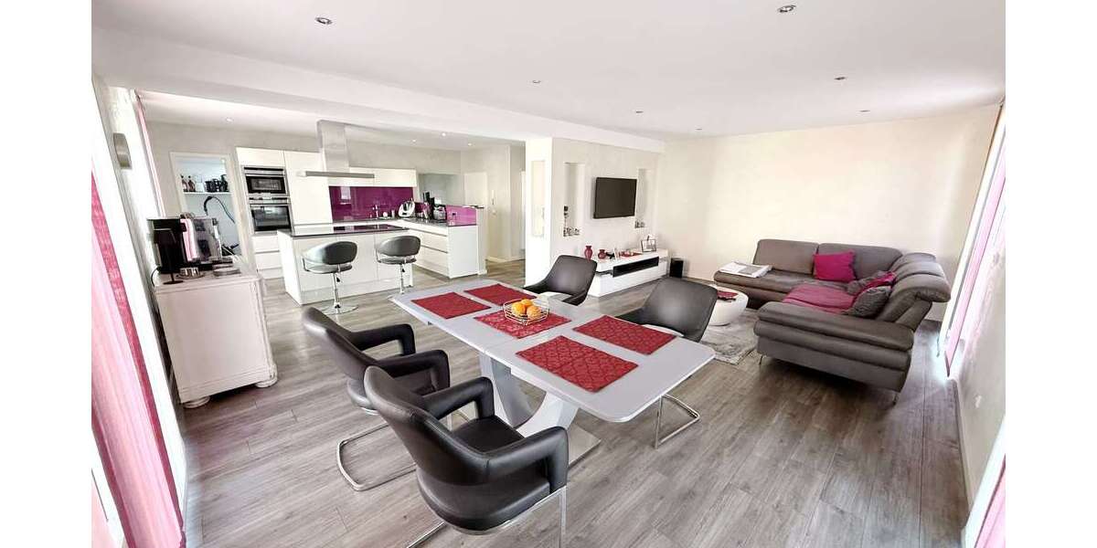 Etagenwohnung Reichenbach an der Fils - 3.5 Zimmer, 101 m&sup2;, 335.000&euro; | Angebot:25802625