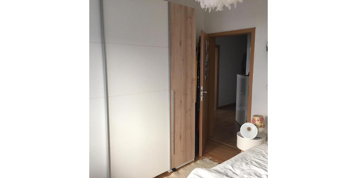 Hochparterre Stuttgart Stuttgart-Ost - 4 Zimmer, 74 m&sup2;, 1.175&euro; | Angebot:27570552