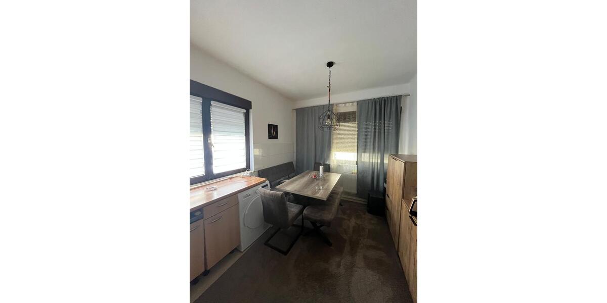 Erdgeschoßwohnung Stuttgart Bad Cannstatt - 3 Zimmer, 80 m&sup2;, 1.500&euro; | Angebot:25262534