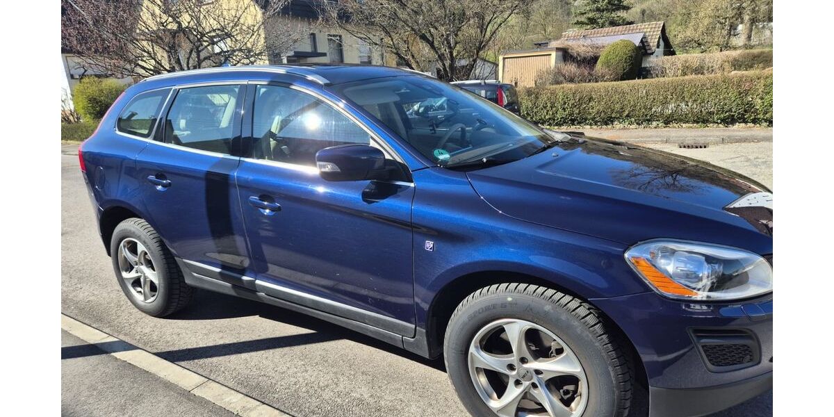Volvo XC60 118.000 km 15.600 &euro; Murrhardt 71540