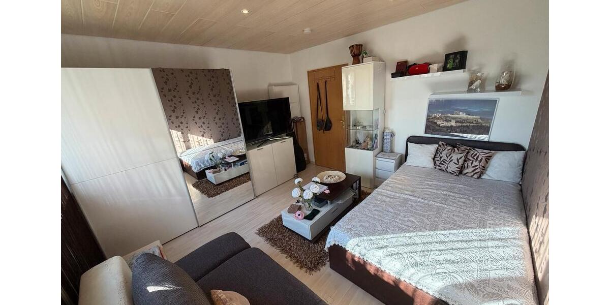 Erdgeschoßwohnung Leonberg - 3.5 Zimmer, 80 m&sup2;, 375.000&euro; | Angebot:25409085