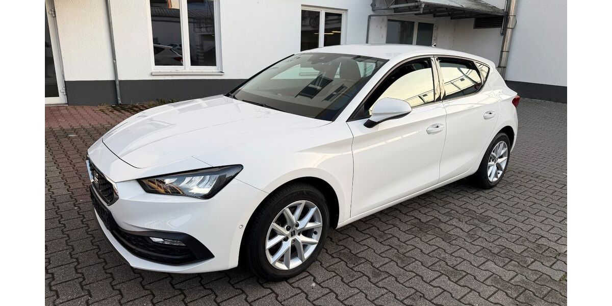 Seat Leon 53.000 km 16.799 &euro; Heilbronn 74074