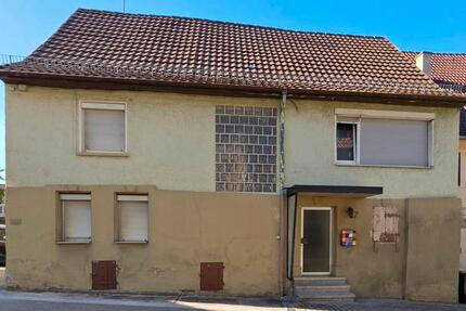 Haus Lauffen am Neckar - 5 Zimmer, 160 m&sup2;, 240.000&euro; | Angebot:26889762