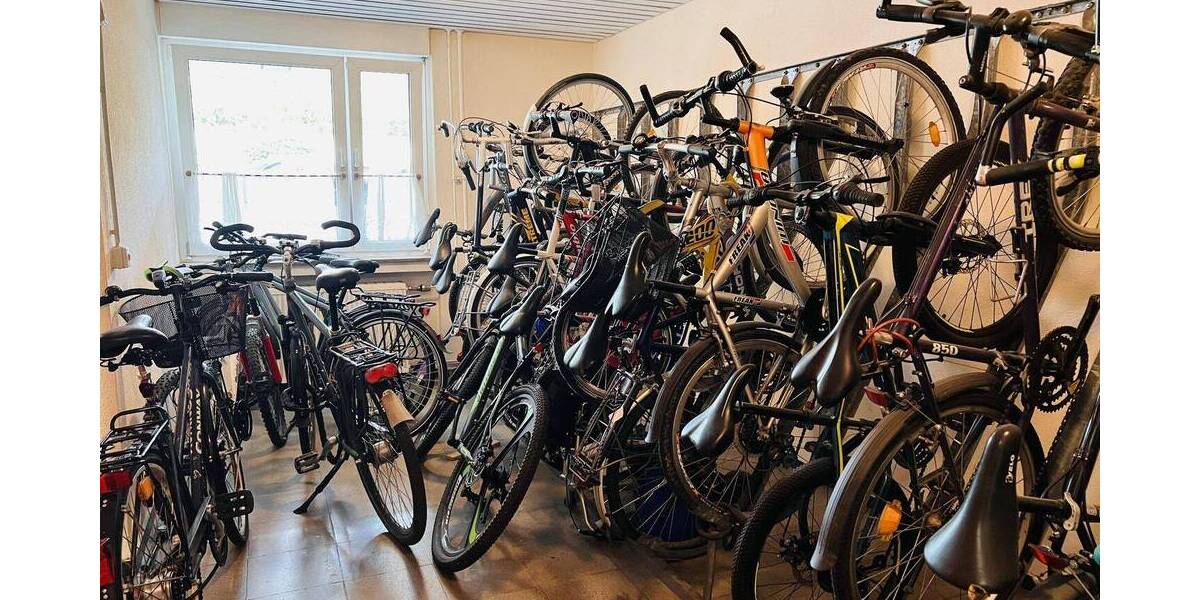 Etagenwohnung Ludwigsburg Eglosheim - 4 Zimmer, 95 m&sup2;, 314.000&euro; | Angebot:25749259