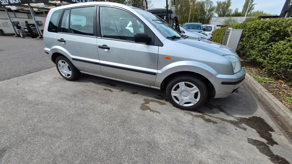 Ford Fusion 99.000 km 3.200 &euro; Schönaich 71101