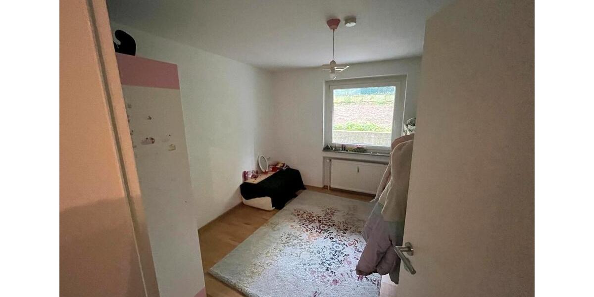 Etagenwohnung Leonberg - 4 Zimmer, 83 m&sup2;, 265.000&euro; | Angebot:24838469