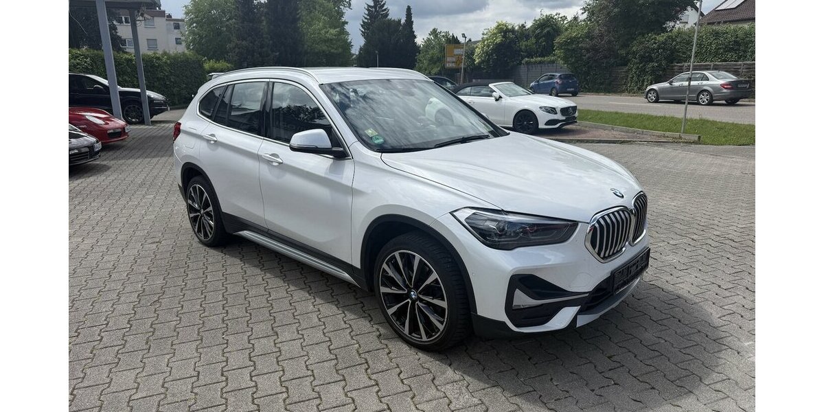 BMW X1 xDrive 20i xLine*Teilleder,LED,Navi,1.Hand* 113.000 km 19.650 &euro; Schorndorf 73614
