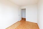 Erdgeschoßwohnung Böblingen - 4 Zimmer, 92 m&sup2;, 1.215&euro; | Angebot:25650502