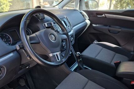 VW Sharan 126.000 km 12.500 &euro; Stuttgart 70567