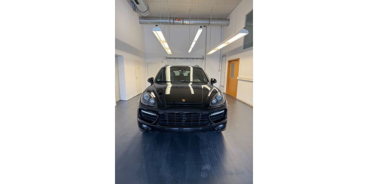 Porsche Cayenne 198.114 km 24.800 &euro; Böblingen 71034