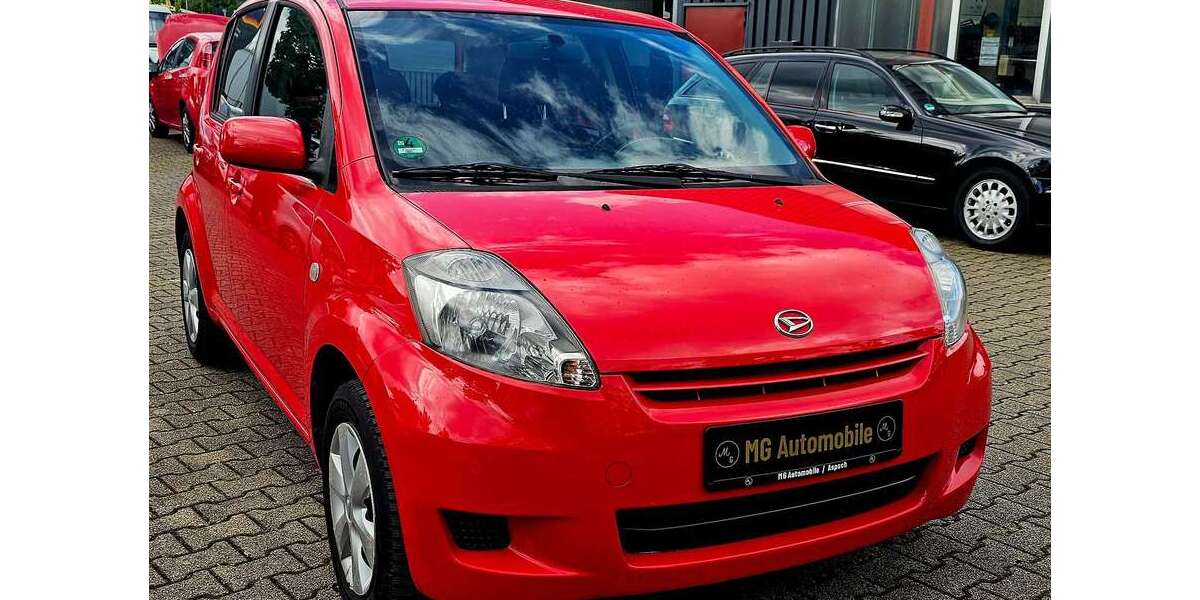 Daihatsu Sirion 129.000 km 1.999 &euro; Aspach 71546