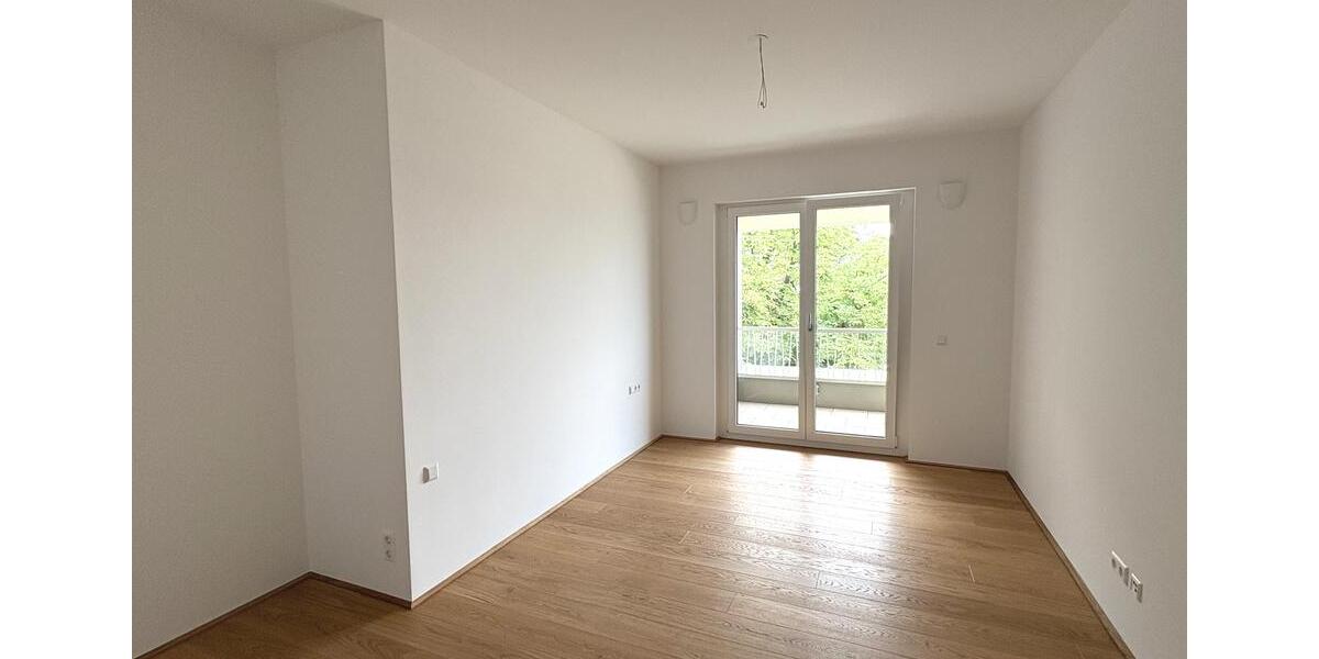 Einfamilienhaus Leonberg - 4 Zimmer, 124 m&sup2;, 2.472&euro; | Angebot:24919337