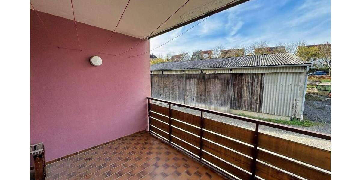 Doppelhaushälfte Leonberg Gebersheim - 8 Zimmer, 171 m&sup2;, 445.000&euro; | Angebot:25865932
