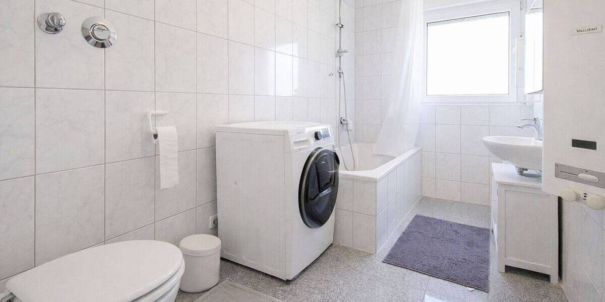 Etagenwohnung Stuttgart Ost - 3 Zimmer, 70 m&sup2;, 270.000&euro; | Angebot:26065365