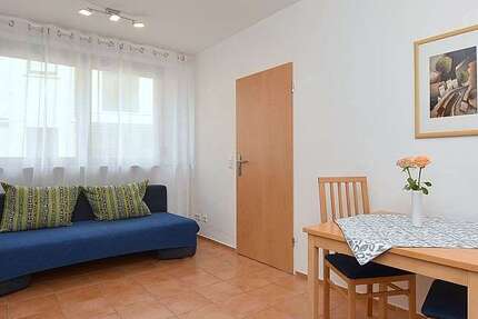 Wohnung Stuttgart Bad Cannstatt - 2 Zimmer, 40 m&sup2;, 990&euro; | Angebot:24438786