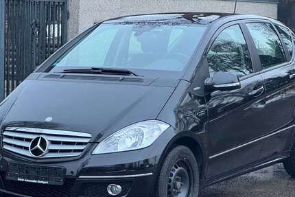 Mercedes-Benz A 160 65.370 km 6.990 &euro; Stuttgart 70374