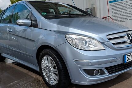 Mercedes-Benz B 200 199.360 km 3.899 &euro; Ostfildern 73760