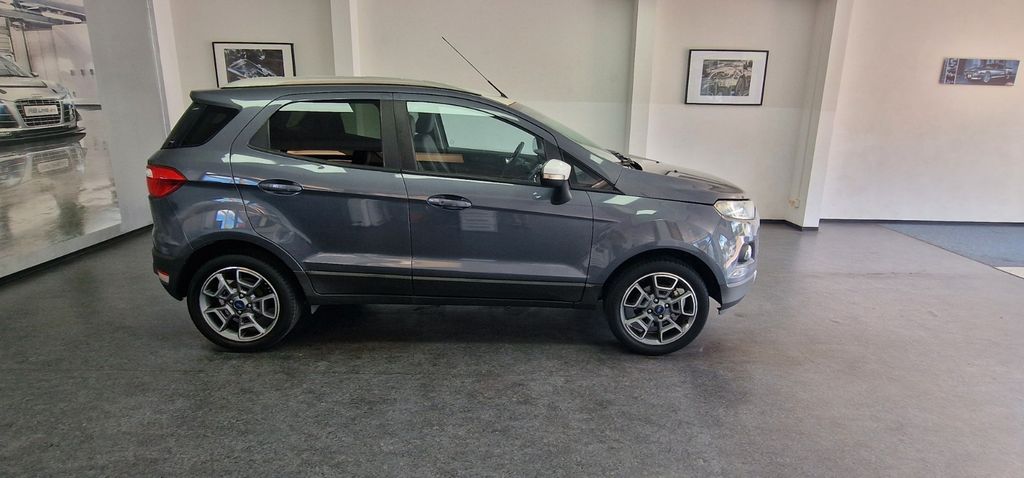 Ford EcoSport 59.000 km 7.400 &euro; Asperg/Ludwigsburg bei Stuttgart 71679