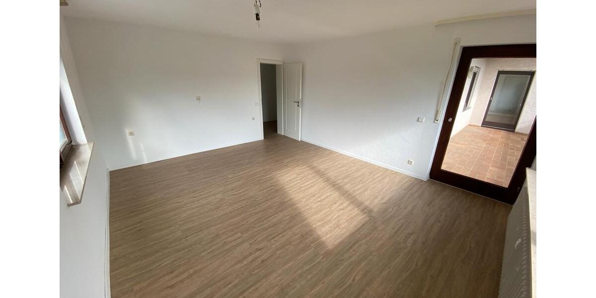 Erdgeschoßwohnung Oberriexingen - 5 Zimmer, 116 m&sup2;, 1.400&euro; | Angebot:25621667