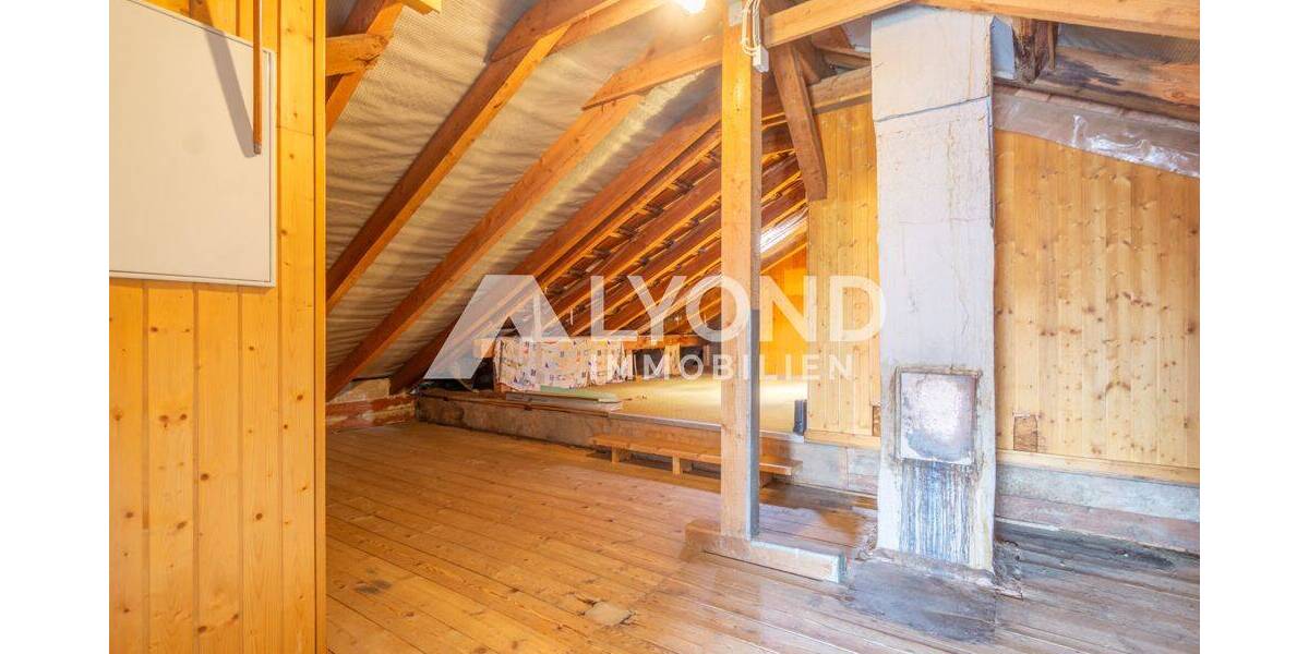 Mehrfamilienhaus, Wohnhaus Sachsenheim Kleinsachsenheim - 1 Zimmer, 210 m&sup2;, 675.000&euro; | Angebot:26874872