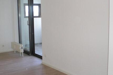 Wohnung Ludwigsburg Hoheneck - 2.5 Zimmer, 63 m&sup2;, 254.000&euro; | Angebot:27128137
