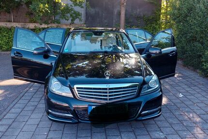 Mercedes-Benz C 200 295.000 km 8.800 &euro; Freudental 74392