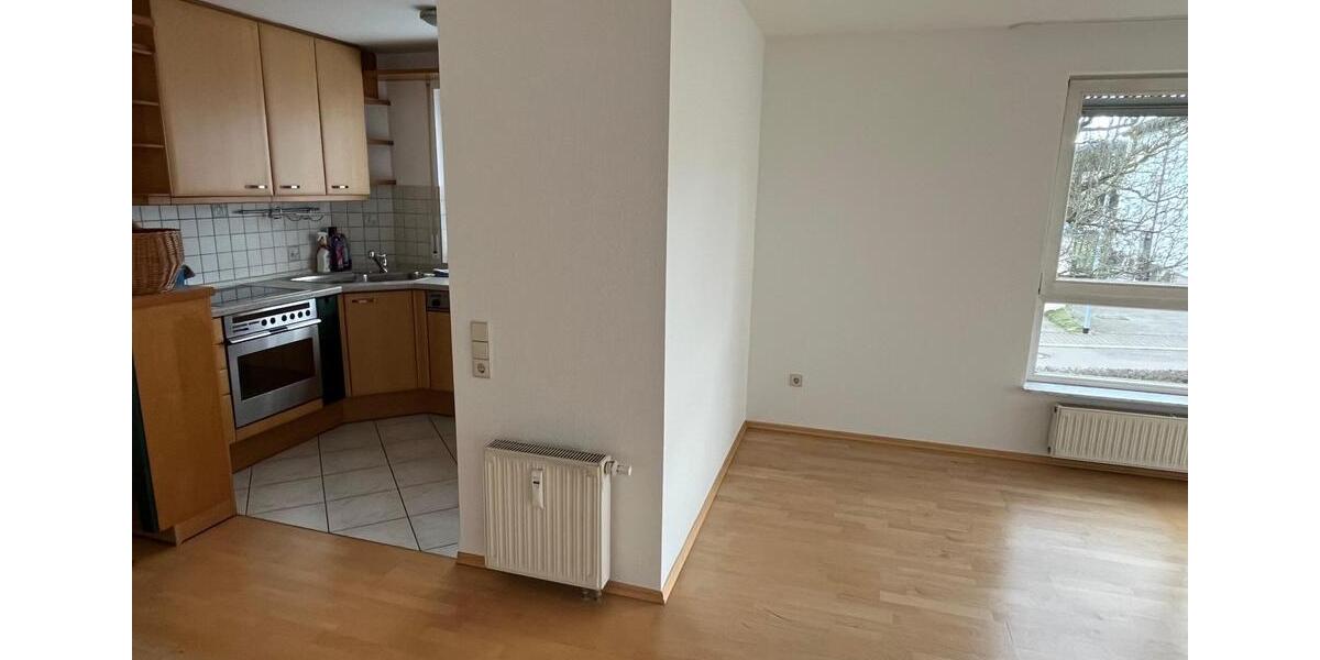 Etagenwohnung Gerlingen - 3.5 Zimmer, 72 m&sup2;, 1.080&euro; | Angebot:25842263