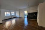 Erdgeschoßwohnung Sindelfingen - 3 Zimmer, 94 m&sup2;, 1.250&euro; | Angebot:27551814