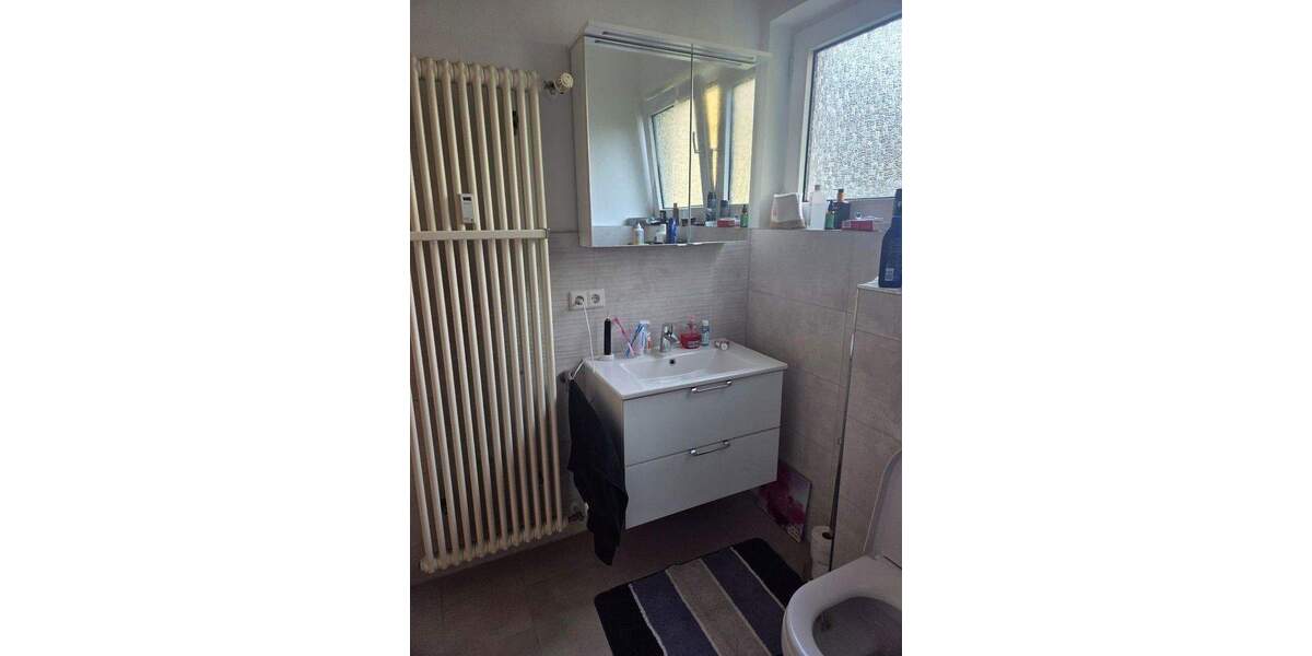 Etagenwohnung BAcknang Backnang - 4 Zimmer, 95 m&sup2;, 349.000&euro; | Angebot:25654239