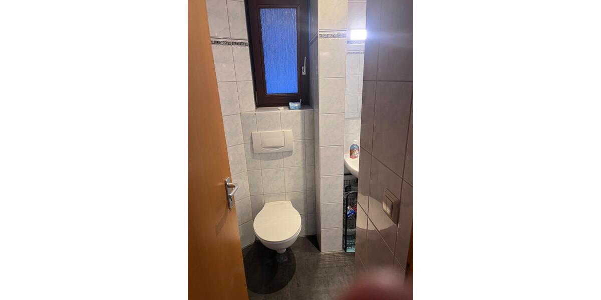 Etagenwohnung Fellbach Oeffingen - 3 Zimmer, 80 m&sup2;, 1.400&euro; | Angebot:25365051