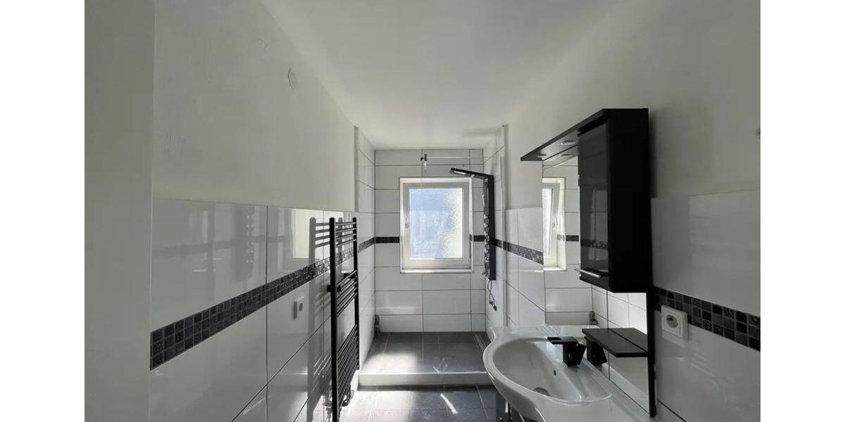 Etagenwohnung Esslingen am Neckar Brühl - 5 Zimmer, 101 m&sup2;, 390.000&euro; | Angebot:24939979