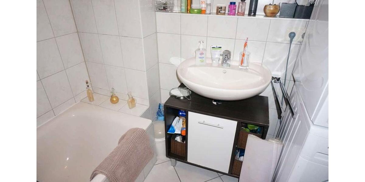 Etagenwohnung Weissach - 2 Zimmer, 50 m&sup2;, 1.000&euro; | Angebot:25630000