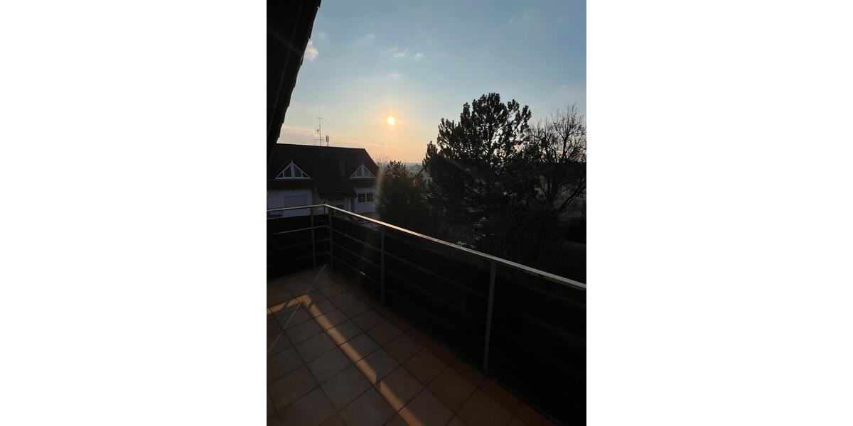 Dachgeschoßwohnung Leonberg - 2 Zimmer, 58 m&sup2;, 880&euro; | Angebot:25893568