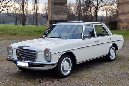 Mercedes-Benz 230 132.000 km 17.500 &euro; Bönnigheim 74357