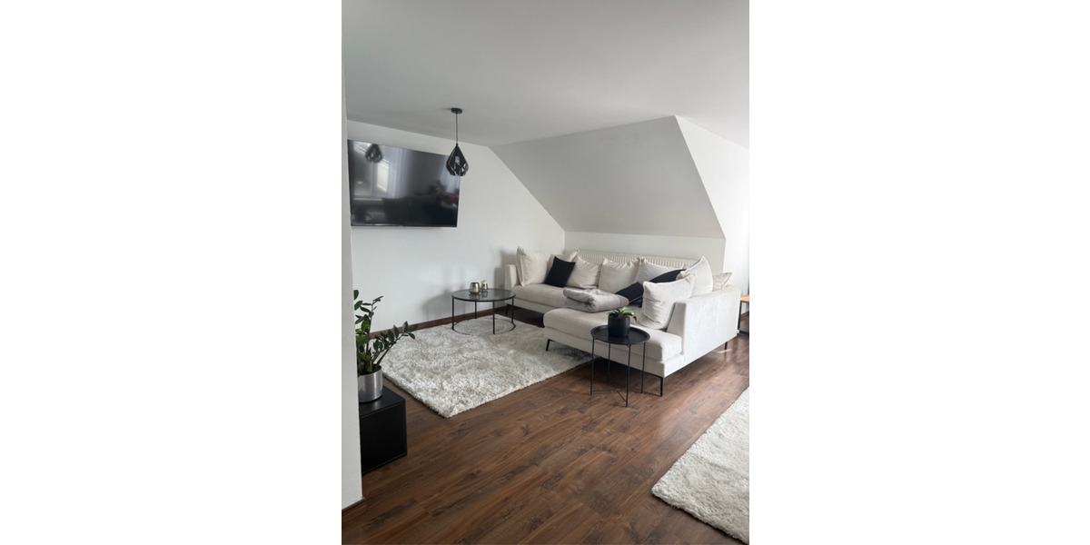 Maisonettenwohnung Kornwestheim - 3.5 Zimmer, 87 m&sup2;, 1.600&euro; | Angebot:25561216